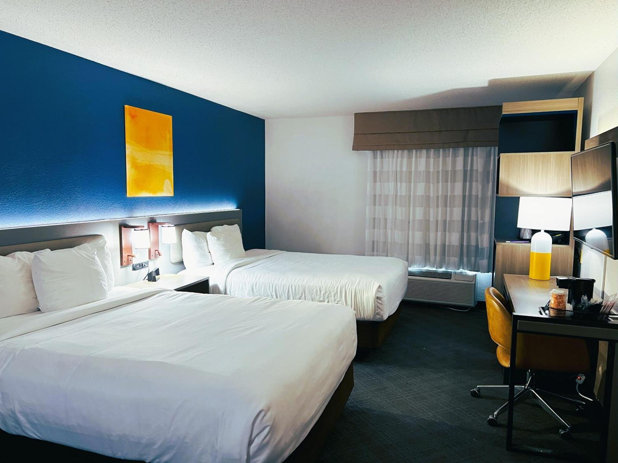 Comfort Inn & Suites Sheboygan I-43 Exteriér fotografie