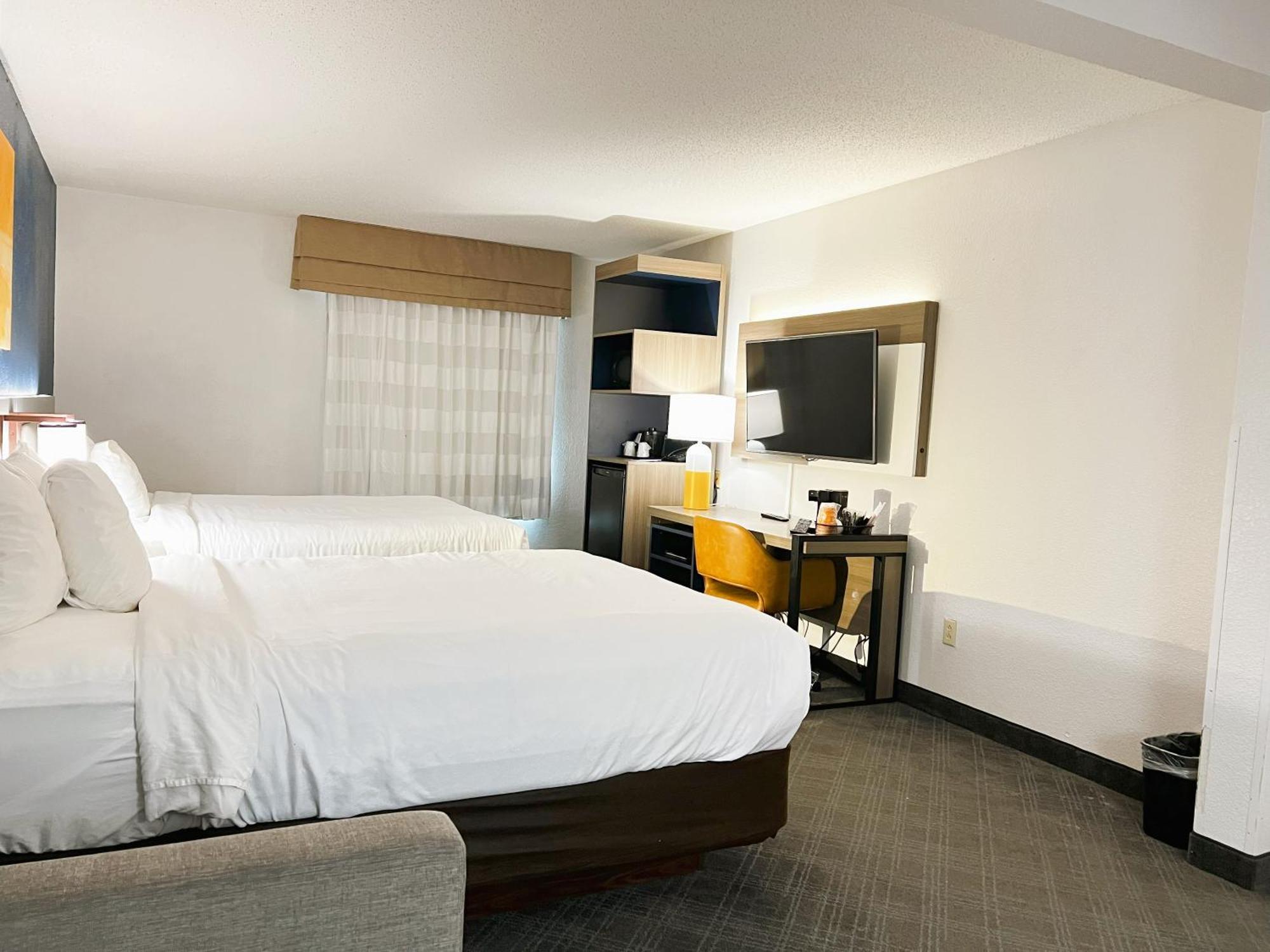 Comfort Inn & Suites Sheboygan I-43 Exteriér fotografie