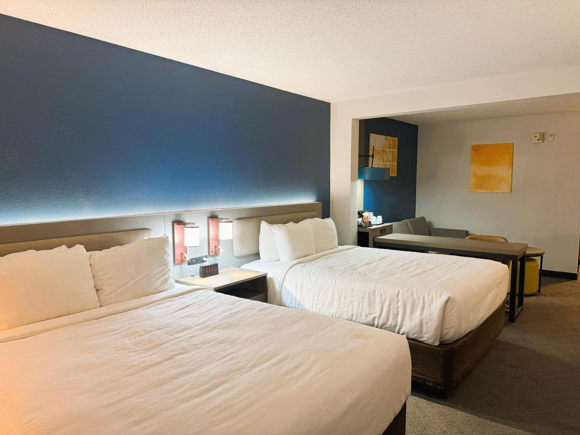 Comfort Inn & Suites Sheboygan I-43 Exteriér fotografie