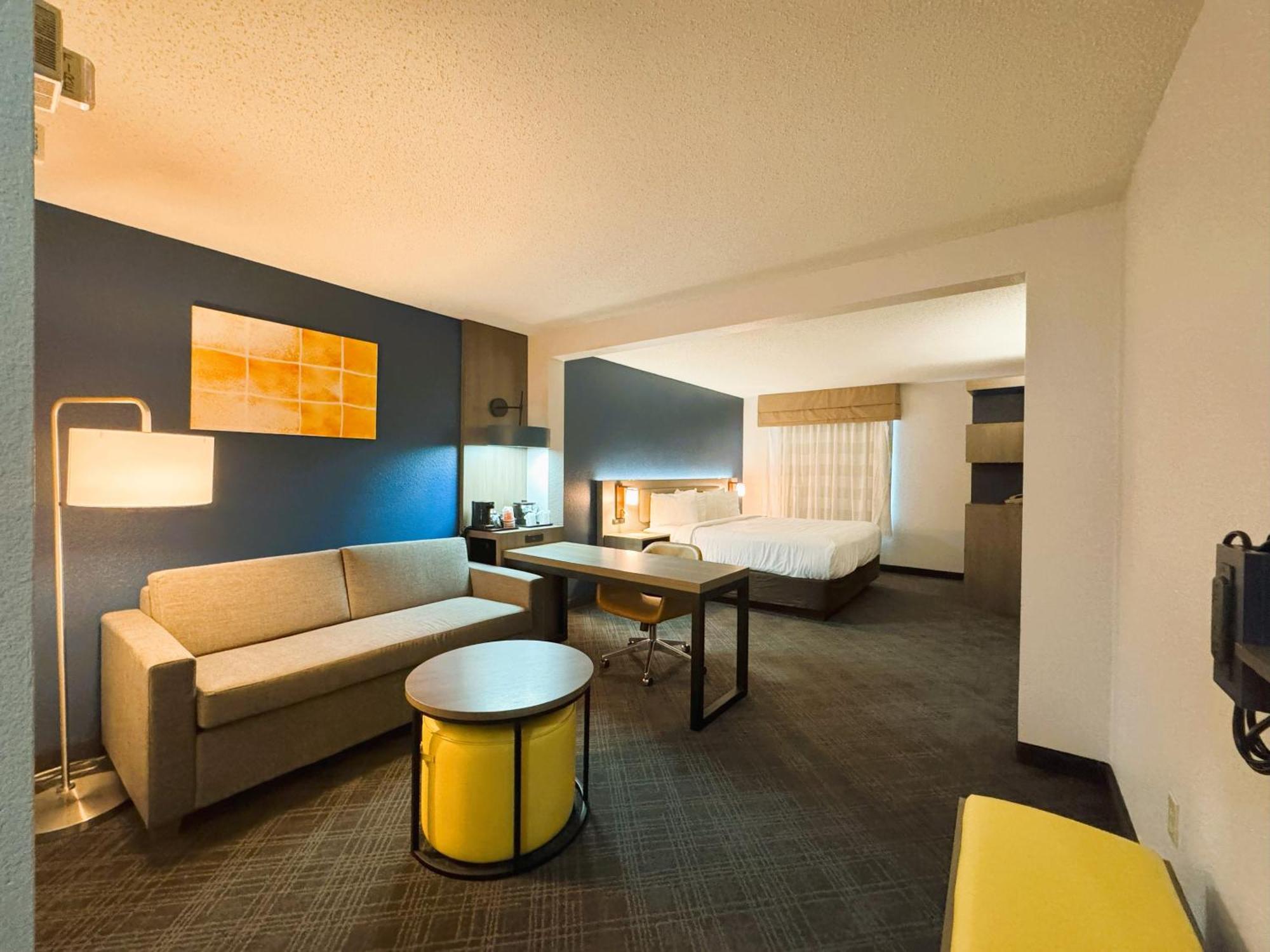 Comfort Inn & Suites Sheboygan I-43 Exteriér fotografie