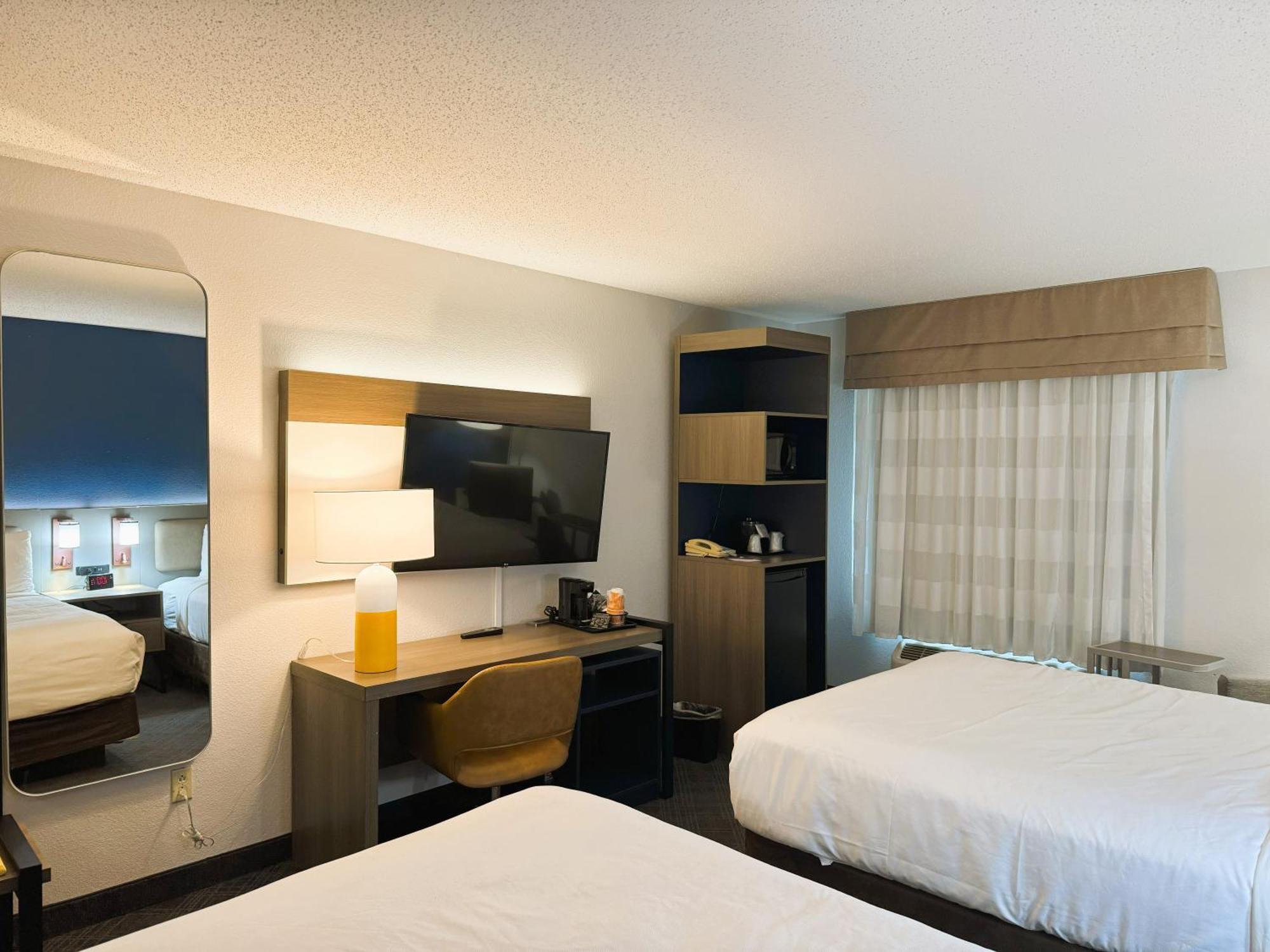 Comfort Inn & Suites Sheboygan I-43 Exteriér fotografie