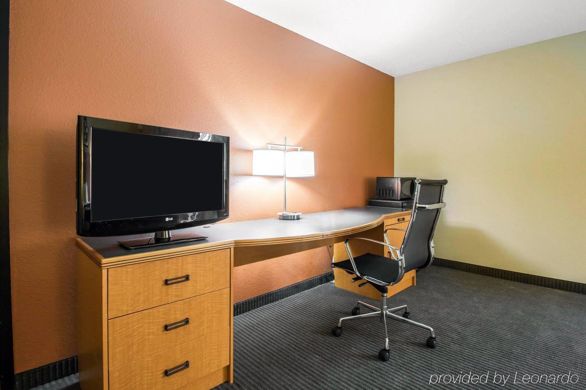 Comfort Inn & Suites Sheboygan I-43 Exteriér fotografie